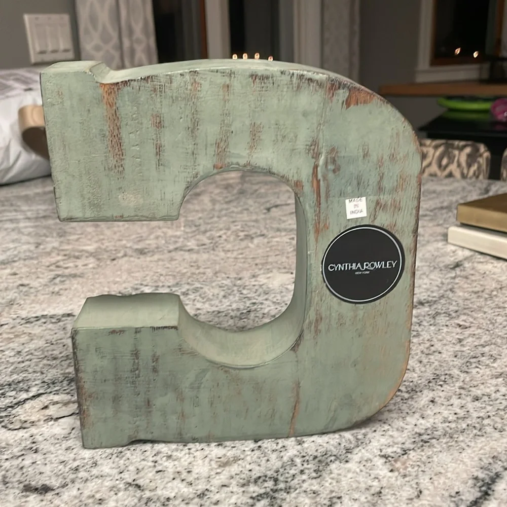C Decor Initial - Picture 3 of 6